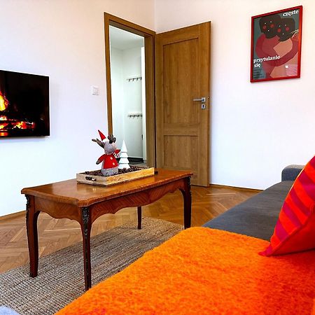 Wroc'Love Haukego Bosaka Check-In 24H Вроцлав Екстериор снимка