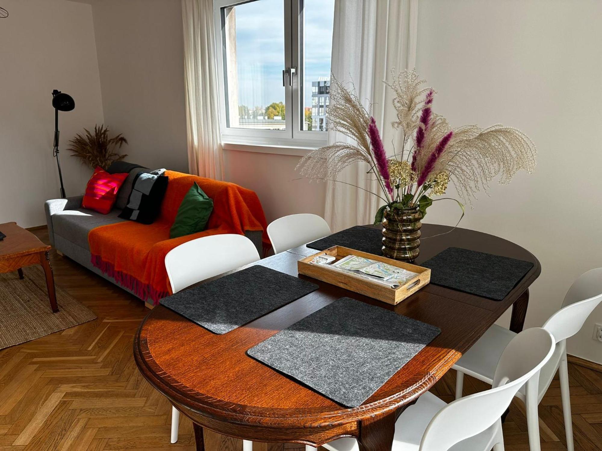 Wroc'Love Haukego Bosaka Check-In 24H Вроцлав Екстериор снимка